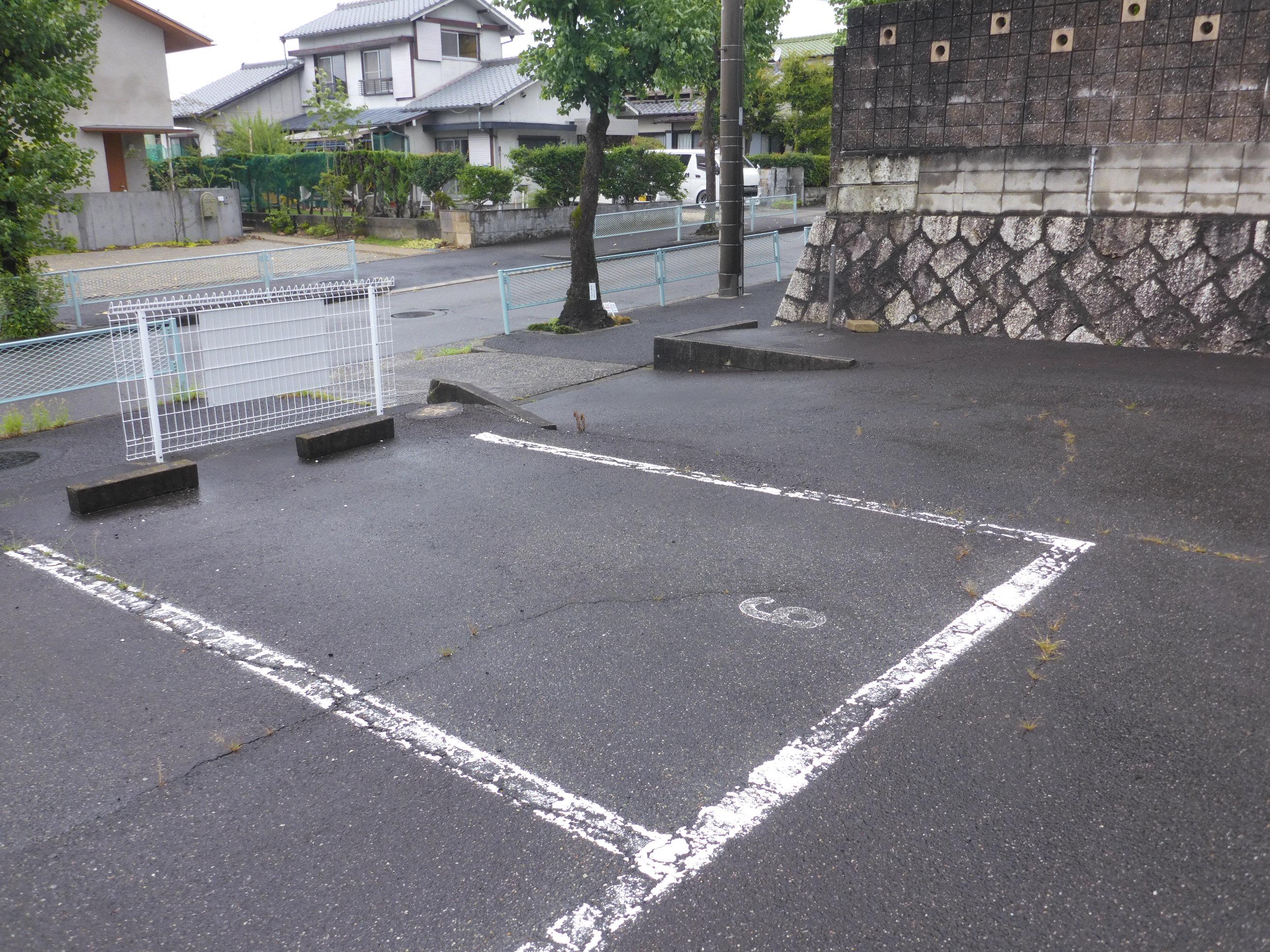 J-792の外観・駐車場イメージ3枚目