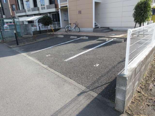 ぴゅあ(19702)の外観・駐車場イメージ1枚目