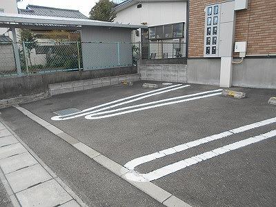 アメニティささきの(53933)の外観・駐車場イメージ1枚目