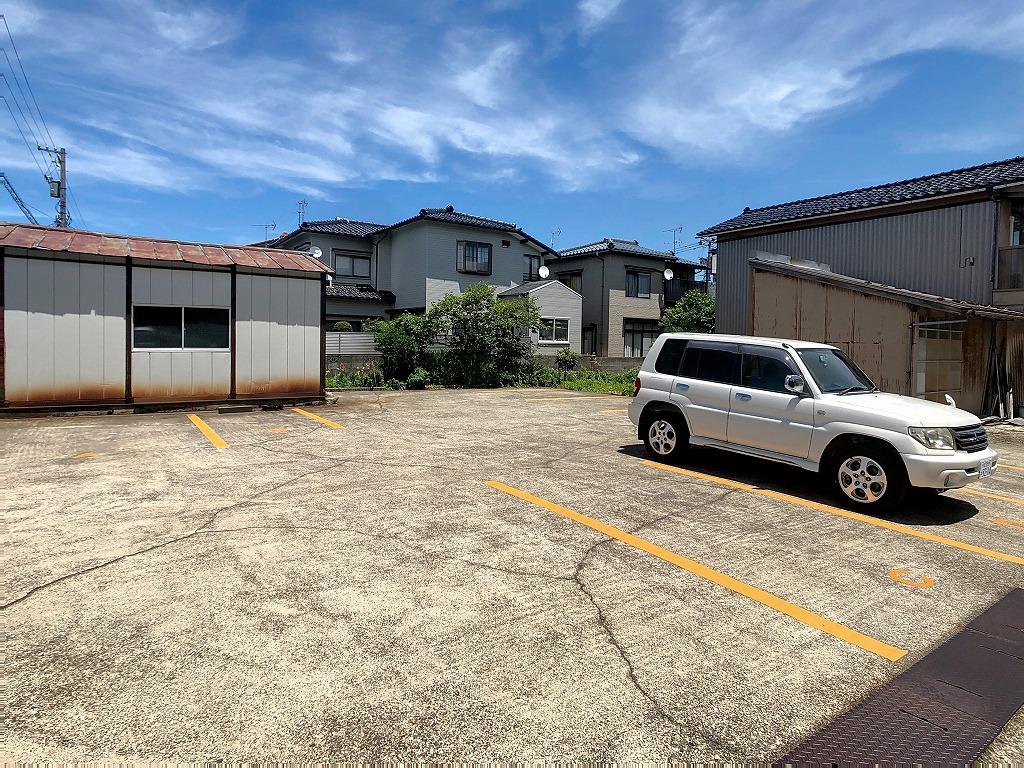 額新保２丁目Ｂパーキングの外観・駐車場イメージ1枚目