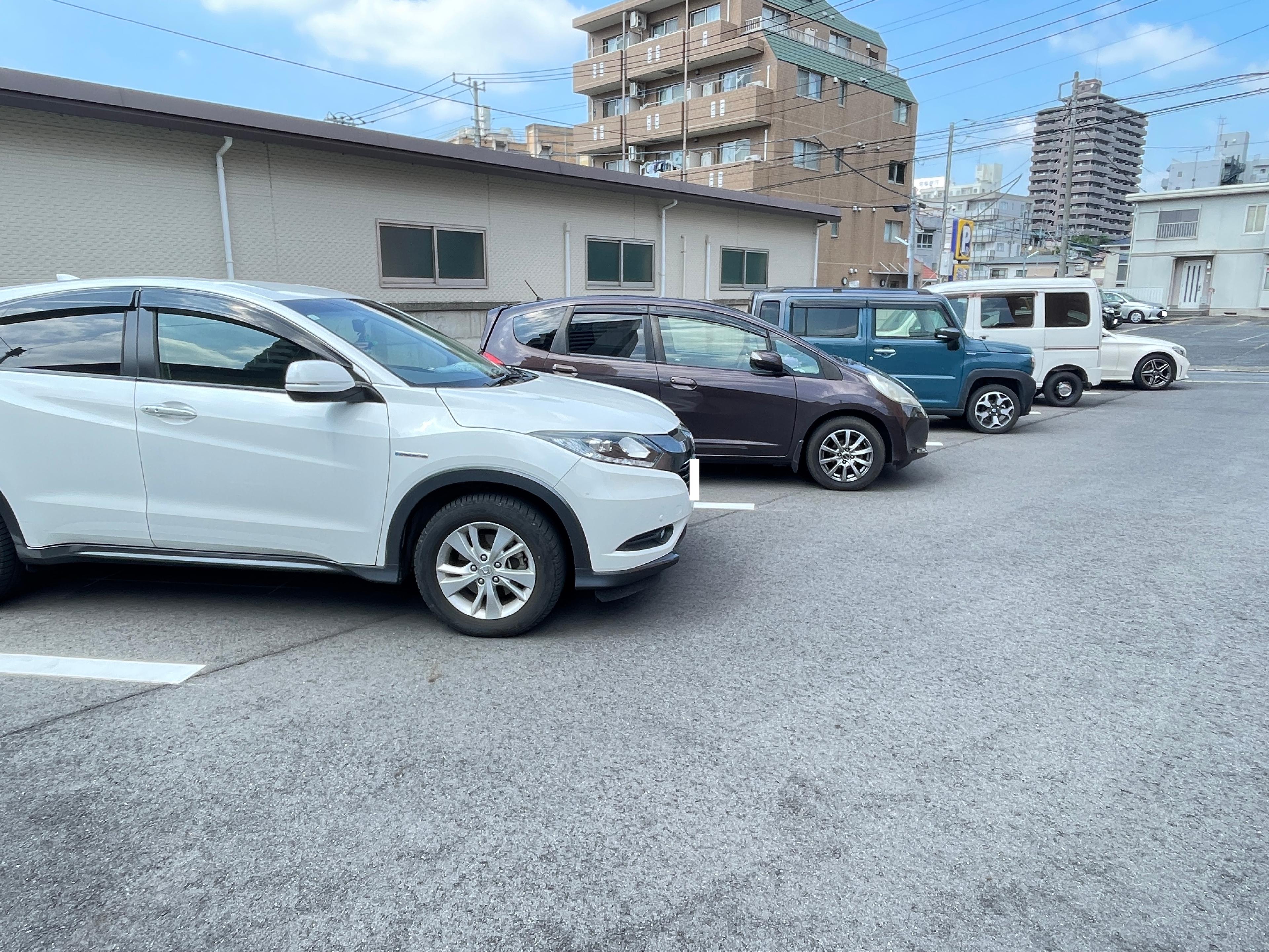 中屋駐車場の外観・駐車場イメージ3枚目