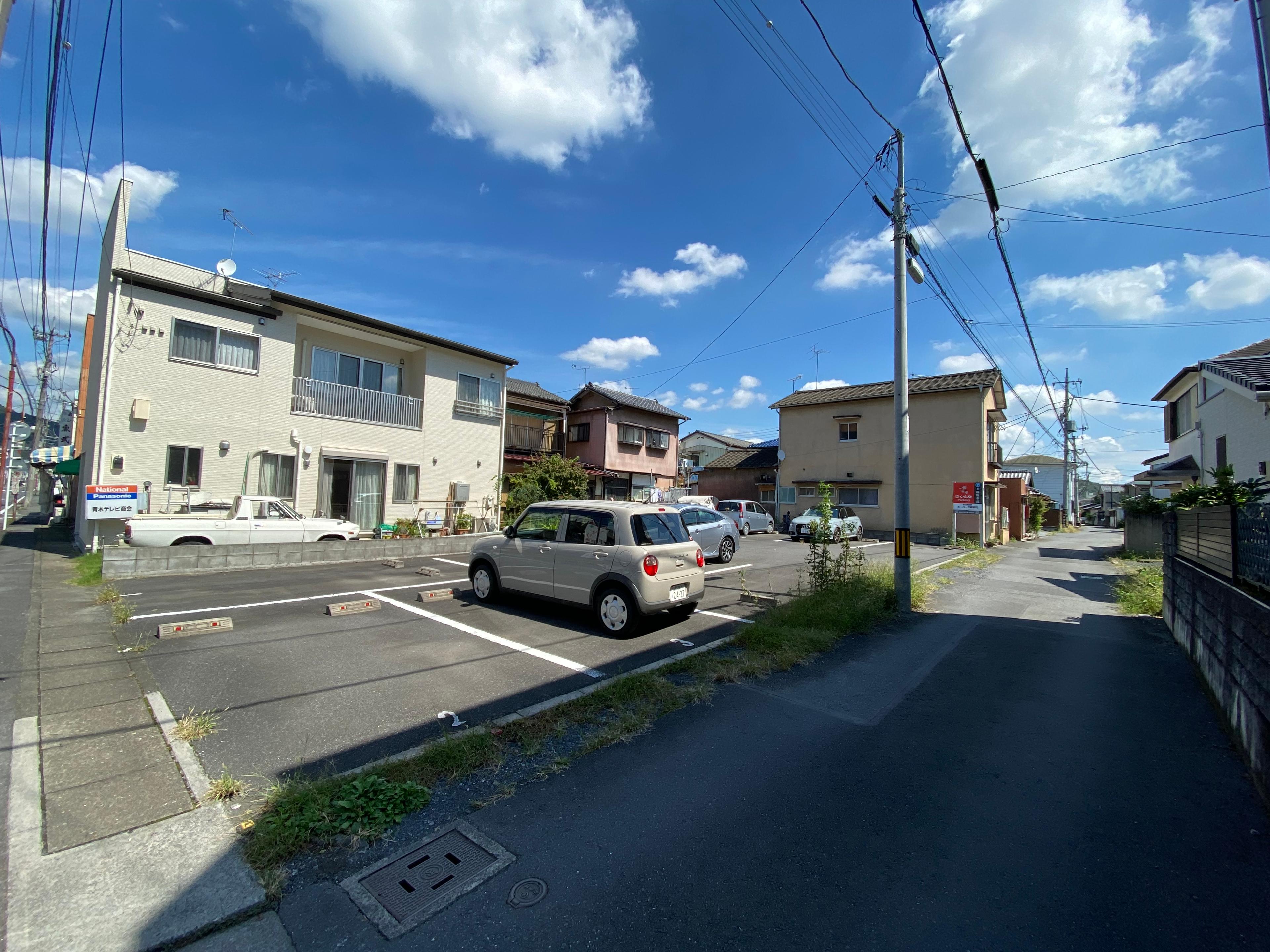 カーパーク柳原町の外観・駐車場イメージ1枚目