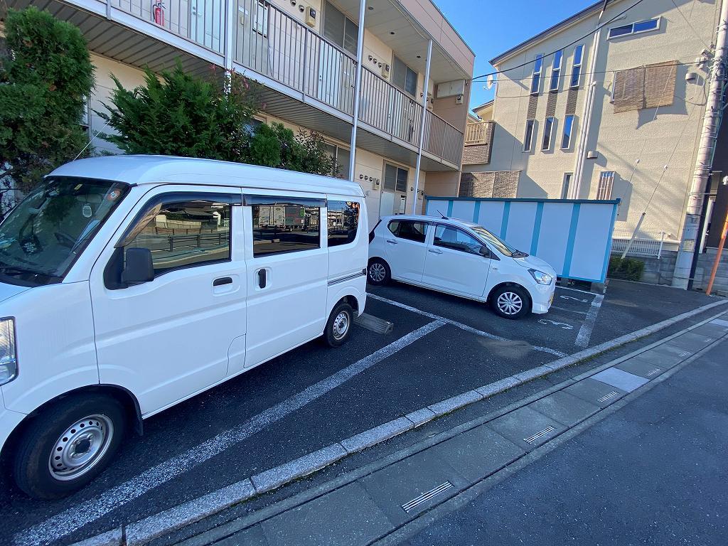 カメリア(13574)の外観・駐車場イメージ1枚目