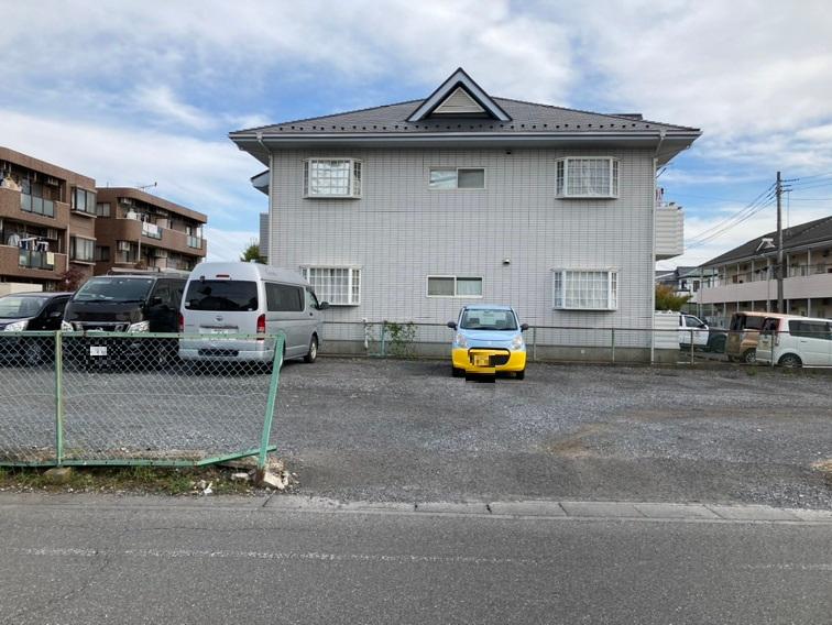ロイヤル駐車場の外観・駐車場イメージ2枚目