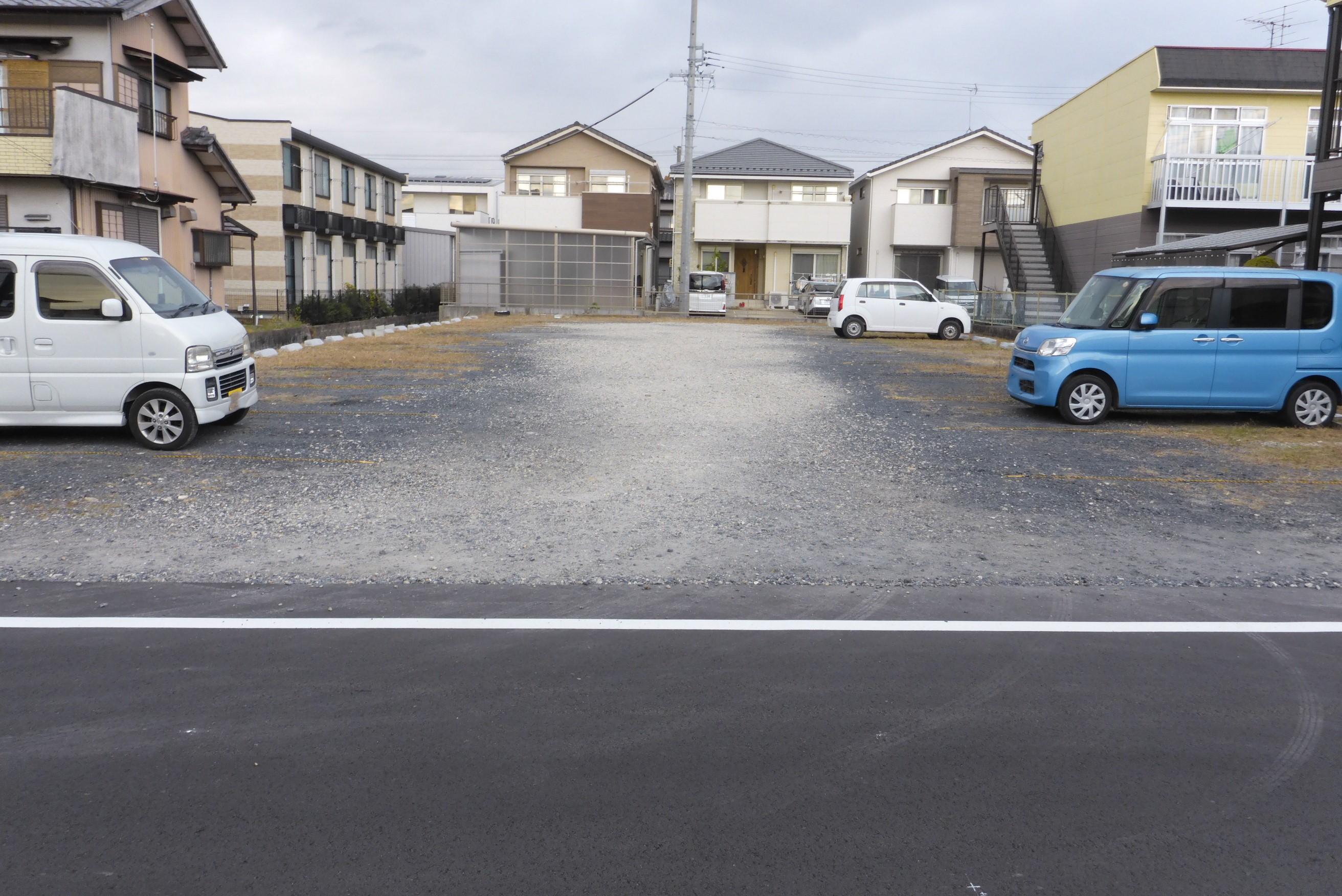 ドミール駐車場の外観・駐車場イメージ2枚目