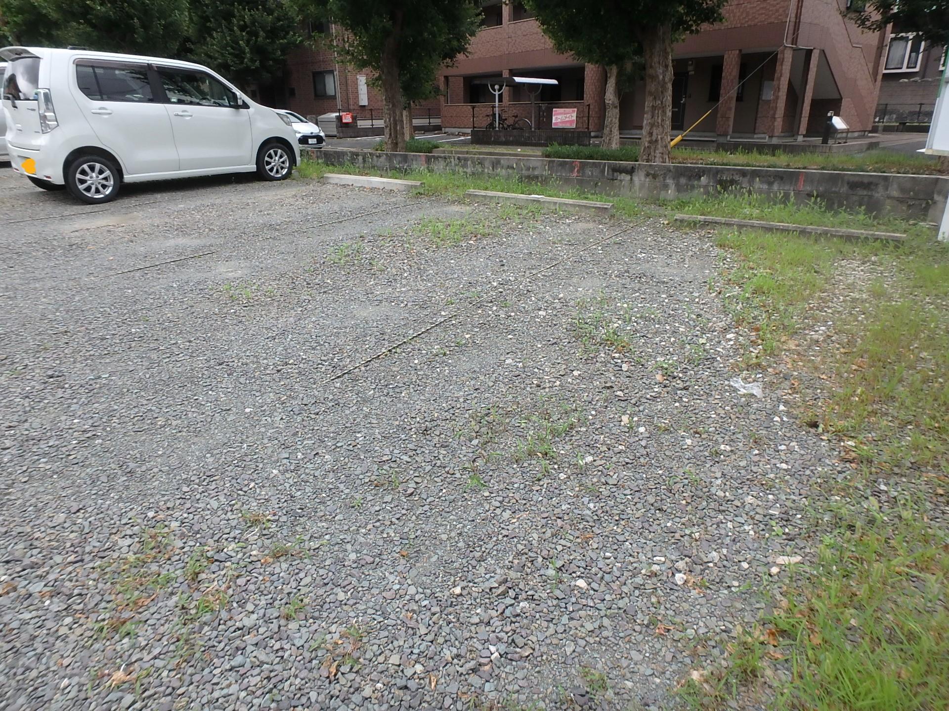 山本駐車場Ⅱの外観・駐車場イメージ3枚目