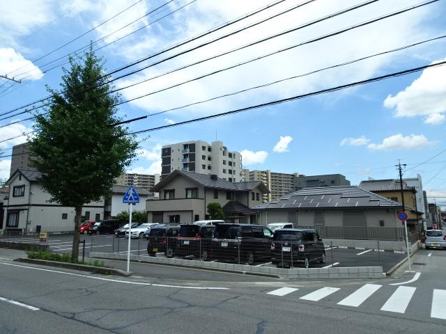 明大寺池下駐車場の外観・駐車場イメージ3枚目