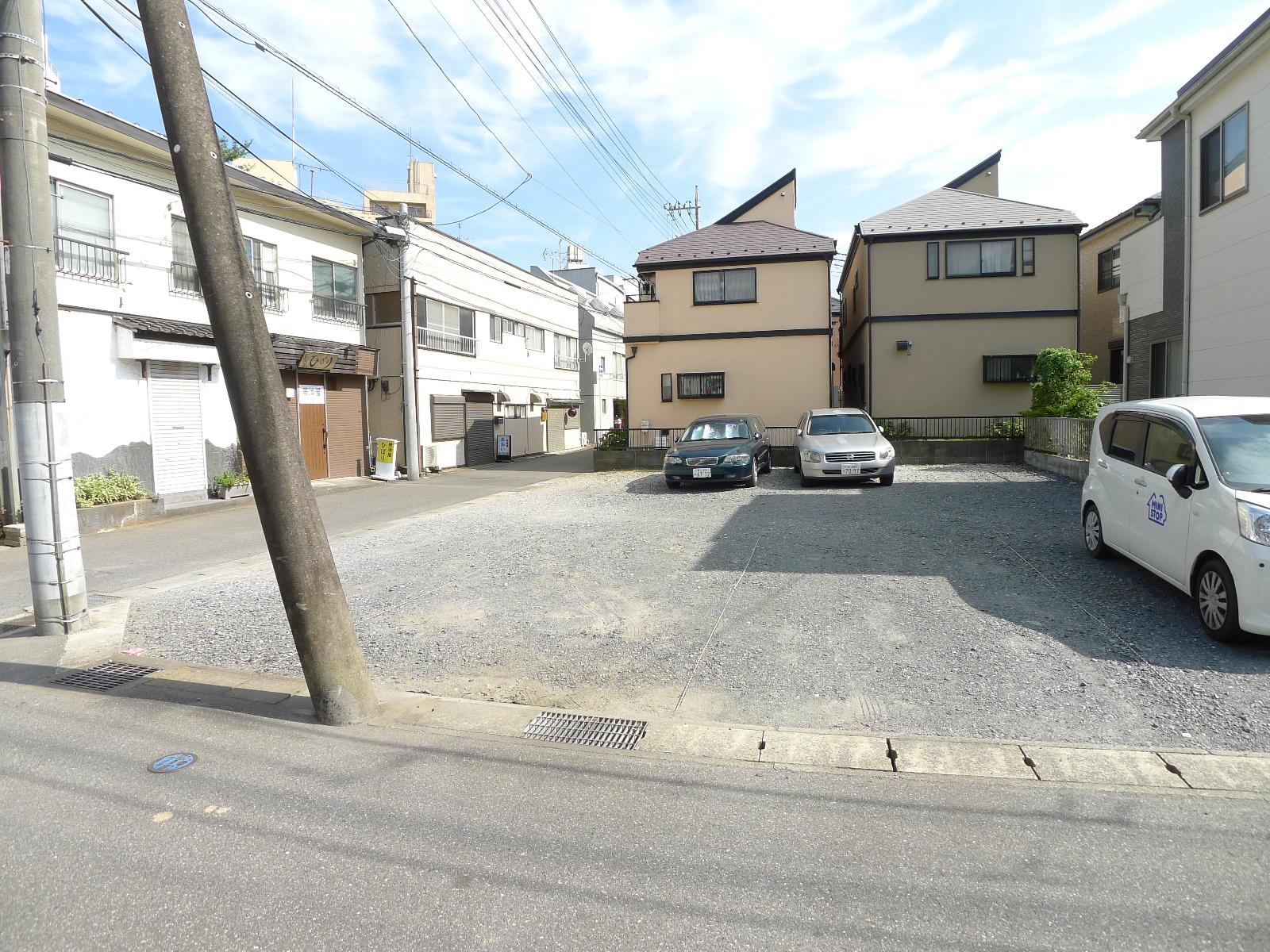 奥澤駐車場の外観・駐車場イメージ1枚目