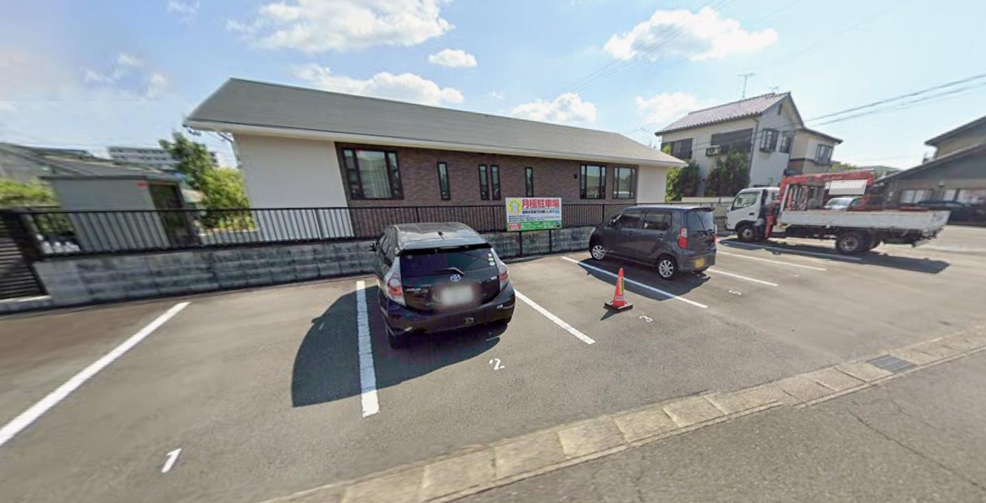 ピュア・牛野第1駐車場の外観・駐車場イメージ2枚目