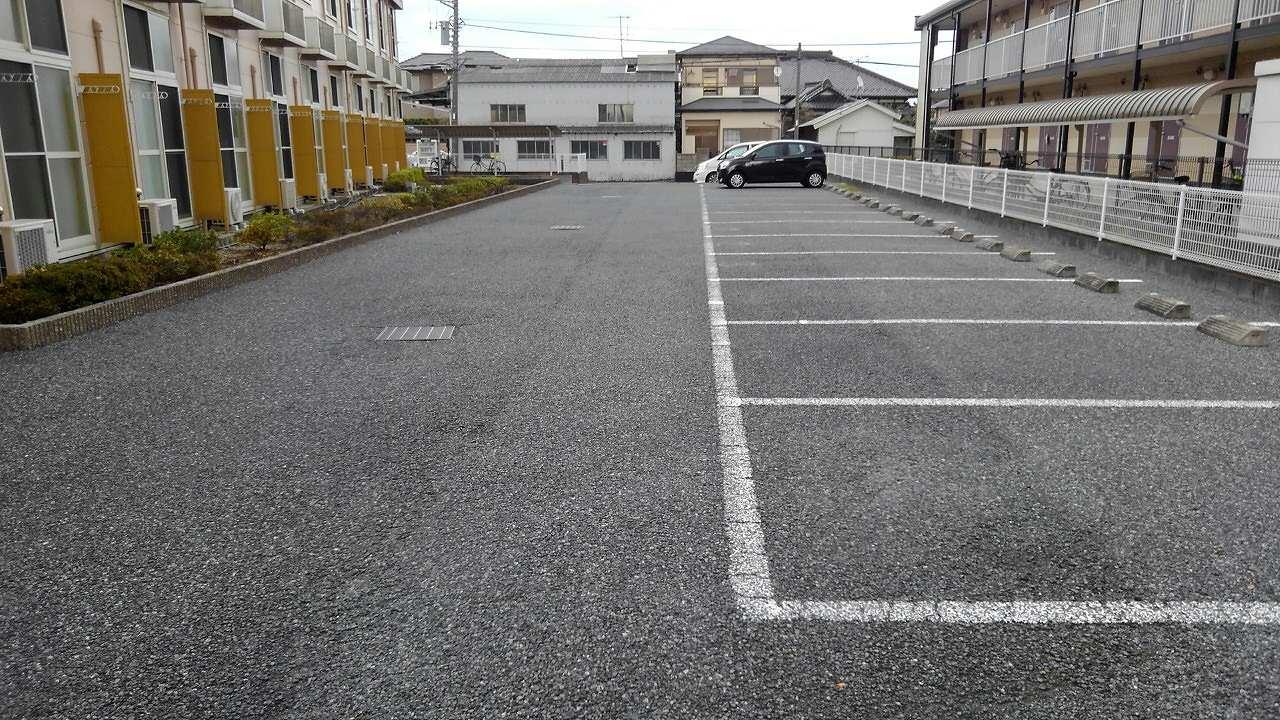 アーバン・ビレッジ(17154)の外観・駐車場イメージ1枚目