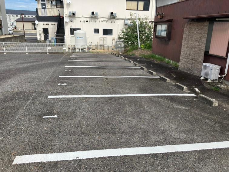 永覚新町四丁目板倉パーキングの外観・駐車場イメージ2枚目