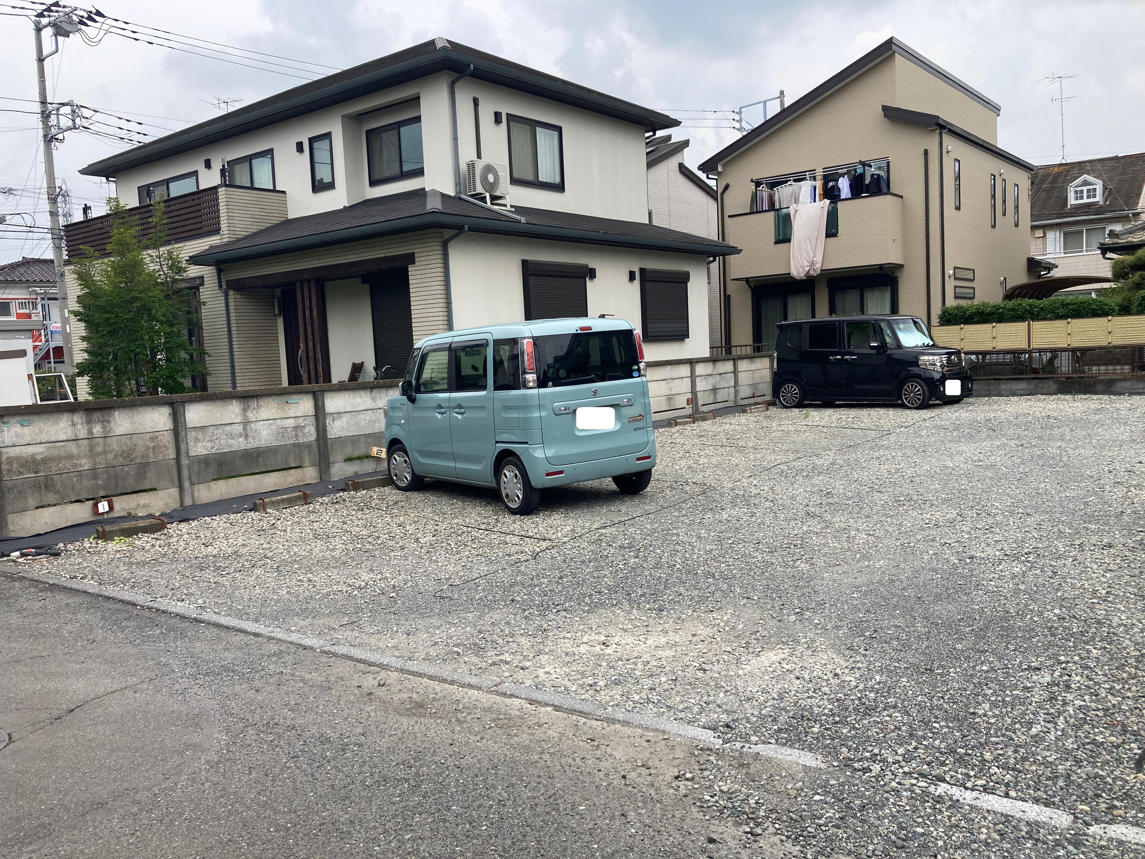 フロンティアＰの外観・駐車場イメージ2枚目