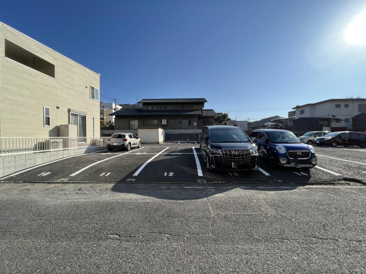 南八千代ガレージの外観・駐車場イメージ1枚目