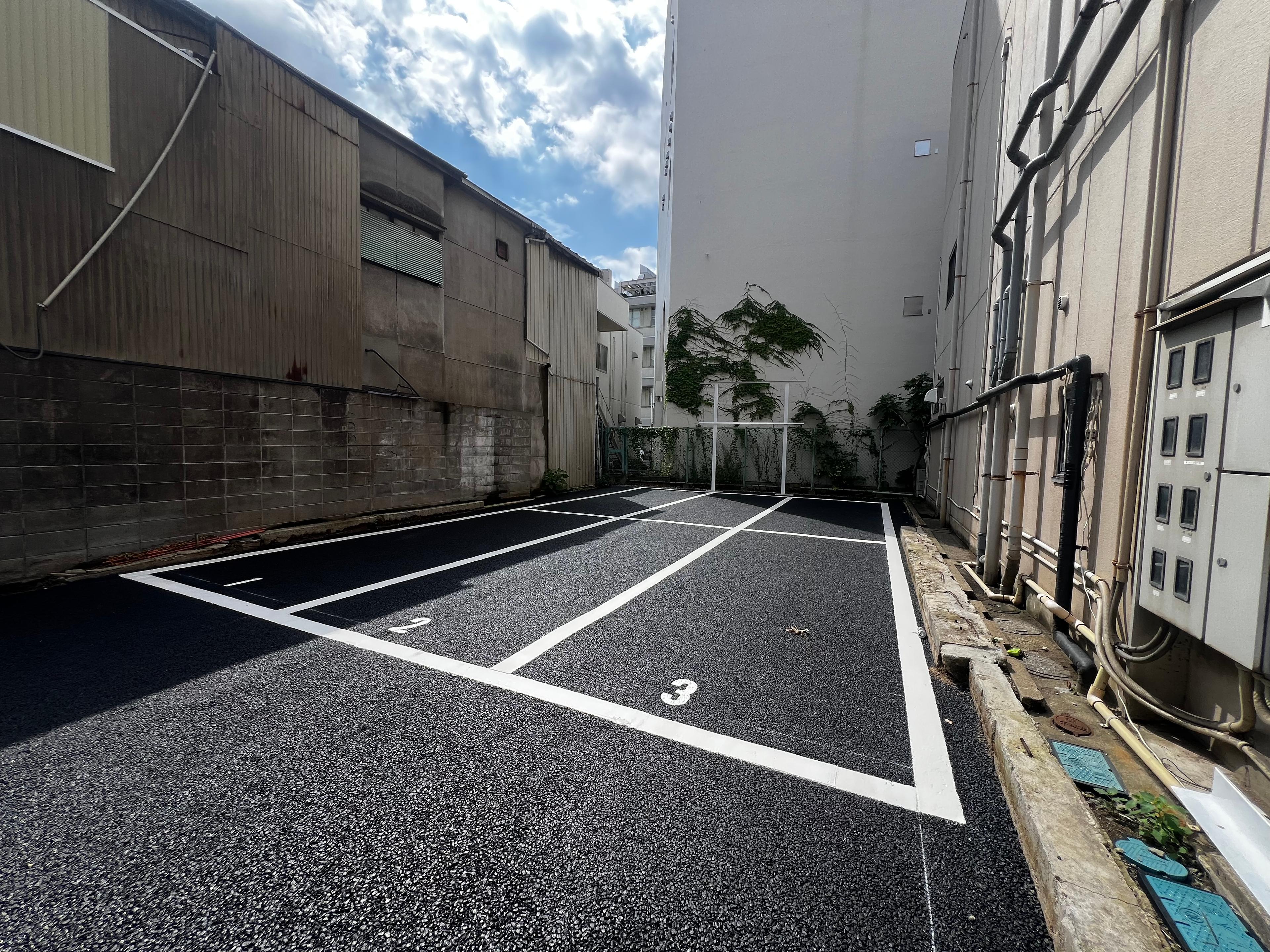 置賜町パーキングの外観・駐車場イメージ1枚目