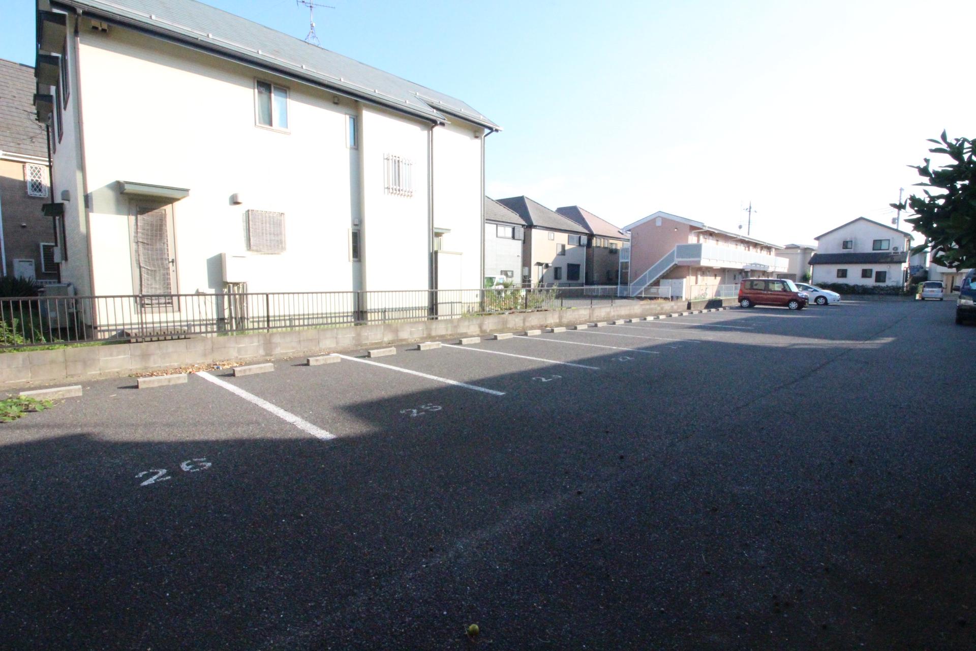橋本第二駐車場の外観・駐車場イメージ2枚目