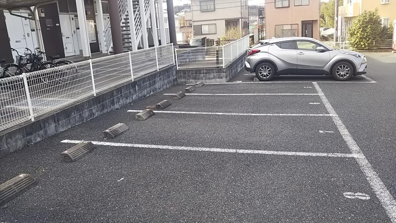 オークヒルズⅠ(18395)の外観・駐車場イメージ1枚目