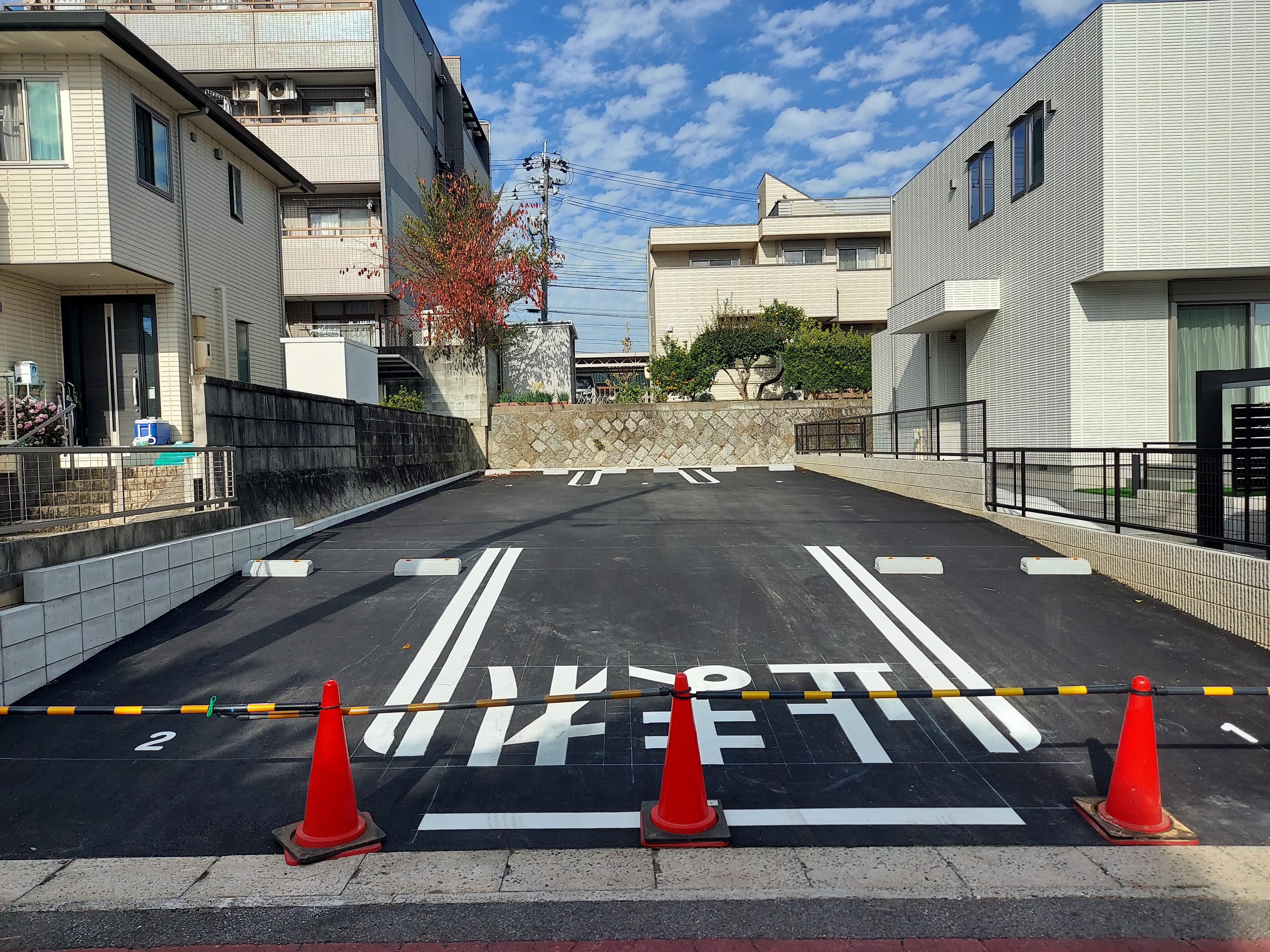 月見町Sパークの外観・駐車場イメージ1枚目