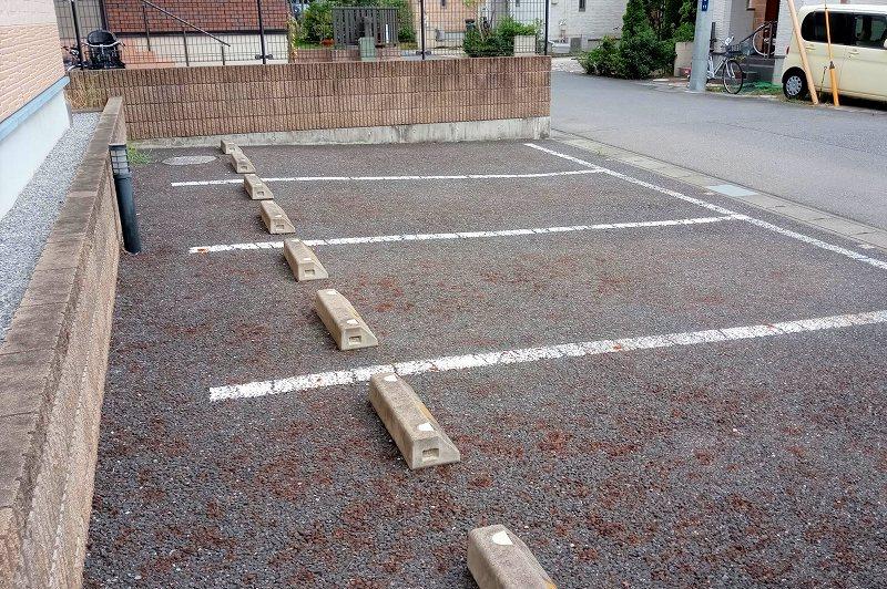 中央(37988)の外観・駐車場イメージ1枚目