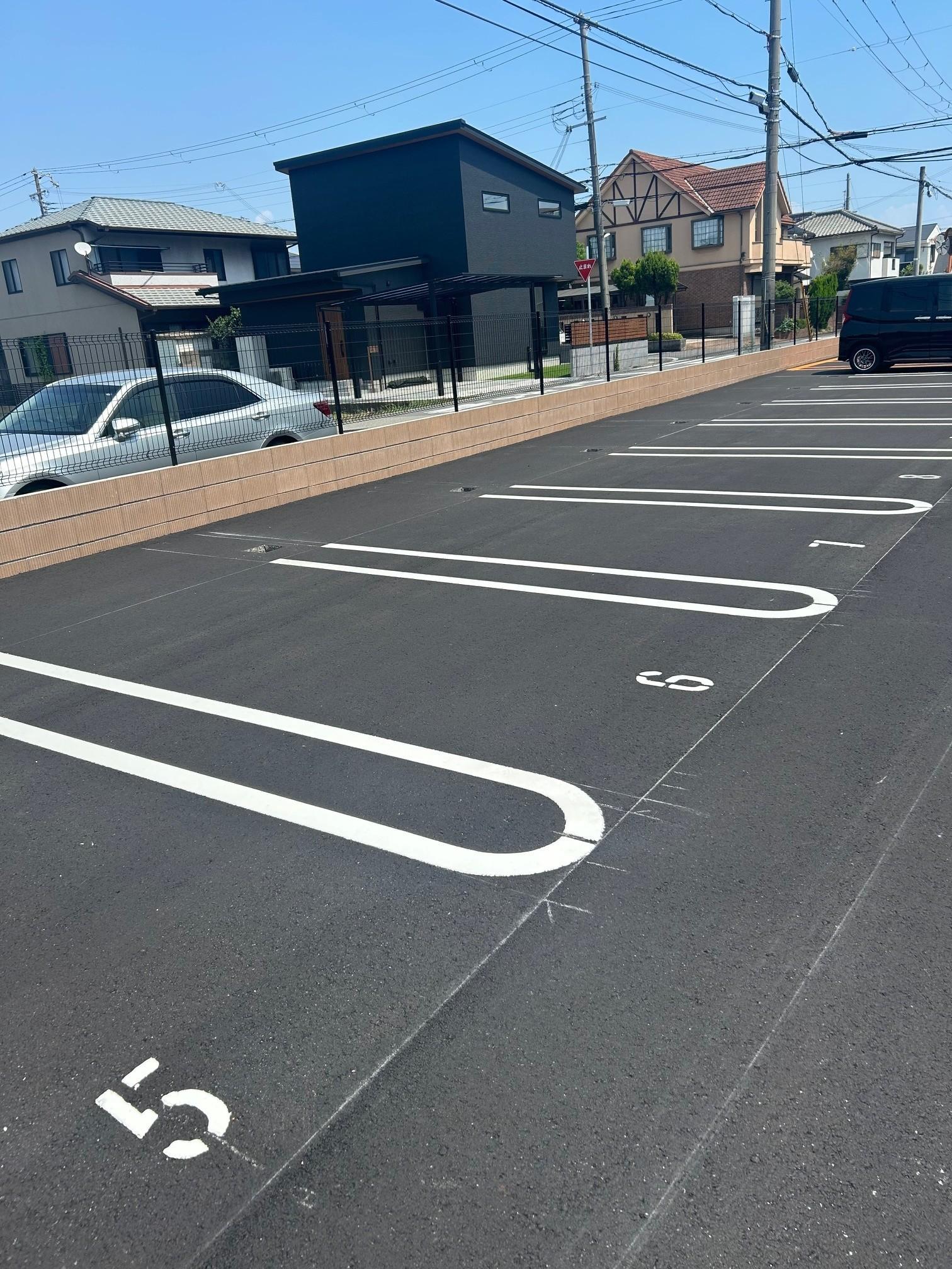 マンスリー パーキング ロット Kの外観・駐車場イメージ2枚目