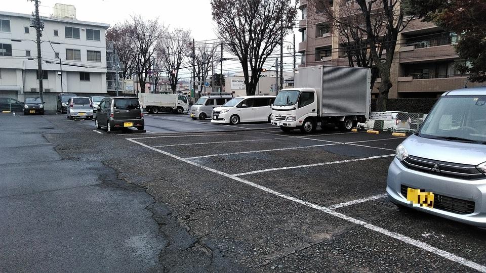 八王子散田町５丁目の外観・駐車場イメージ2枚目