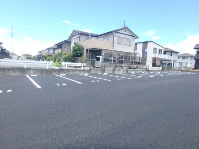 東海下村パーキングの外観・駐車場イメージ2枚目