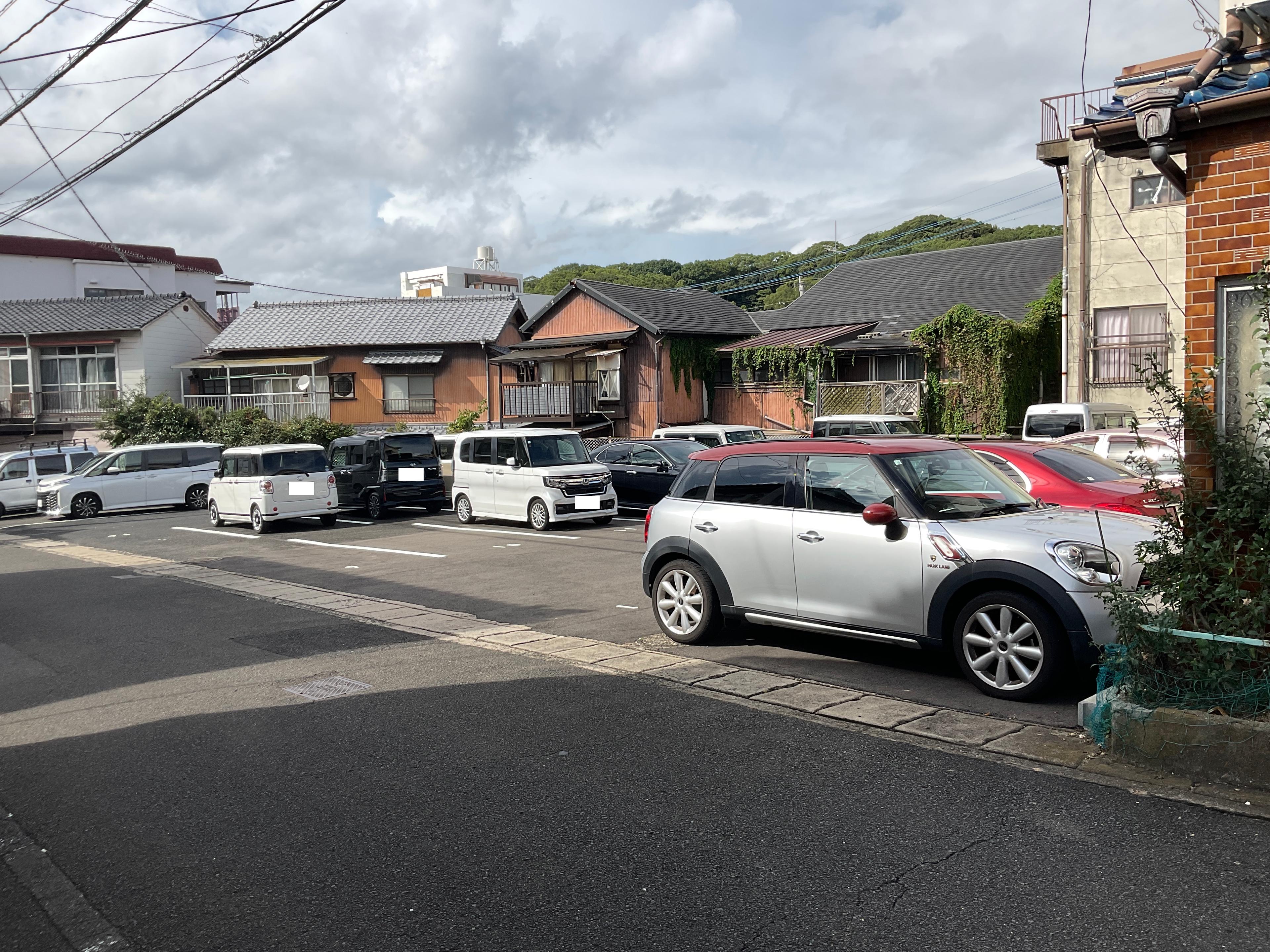 原田駐車場の外観・駐車場イメージ1枚目