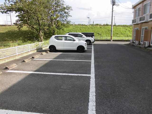 市柳(23631)の外観・駐車場イメージ2枚目