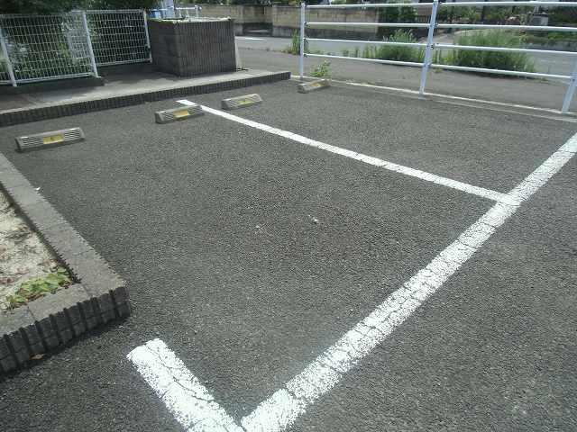 モリエール(37373)の外観・駐車場イメージ1枚目