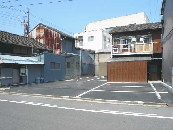 ワイズ・真清田 第2駐車場の外観・駐車場イメージ3枚目