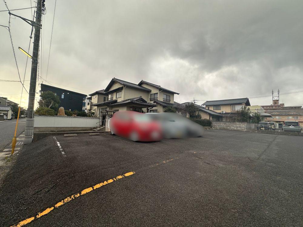 アイウォーク学園駐車場の外観・駐車場イメージ2枚目