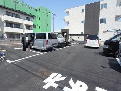 リブリ・富士見ガーデン駐車場の外観・駐車場イメージ2枚目