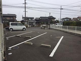 ミルティーユ(54785)の外観・駐車場イメージ1枚目