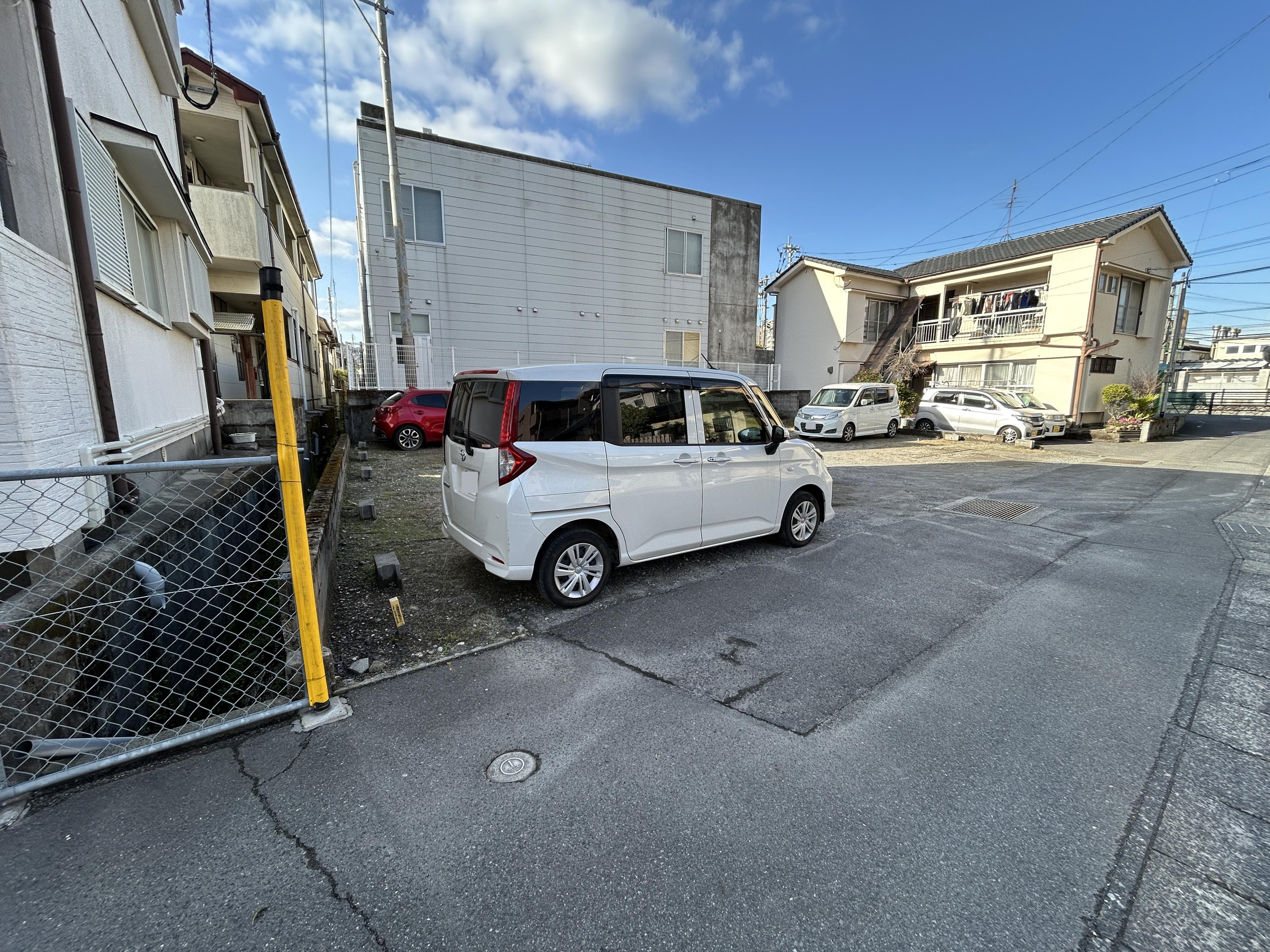 丸山駐車場（唐湊）の外観・駐車場イメージ1枚目