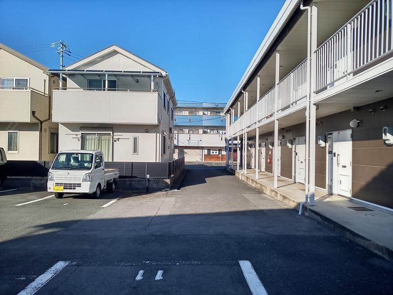 オリーブ(20220)の外観・駐車場イメージ3枚目
