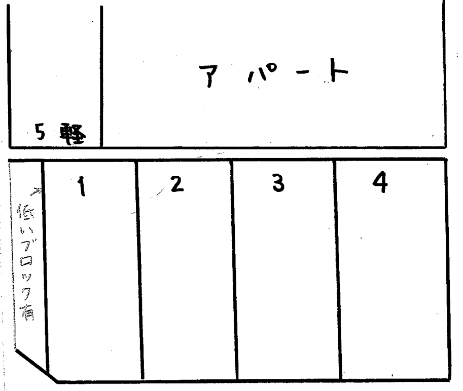 市沢町337-32の駐車配置図