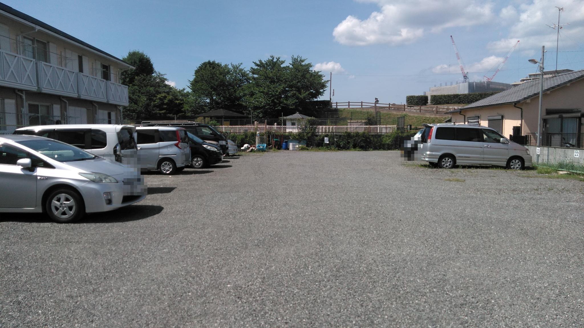 岸モータープールの外観・駐車場イメージ3枚目
