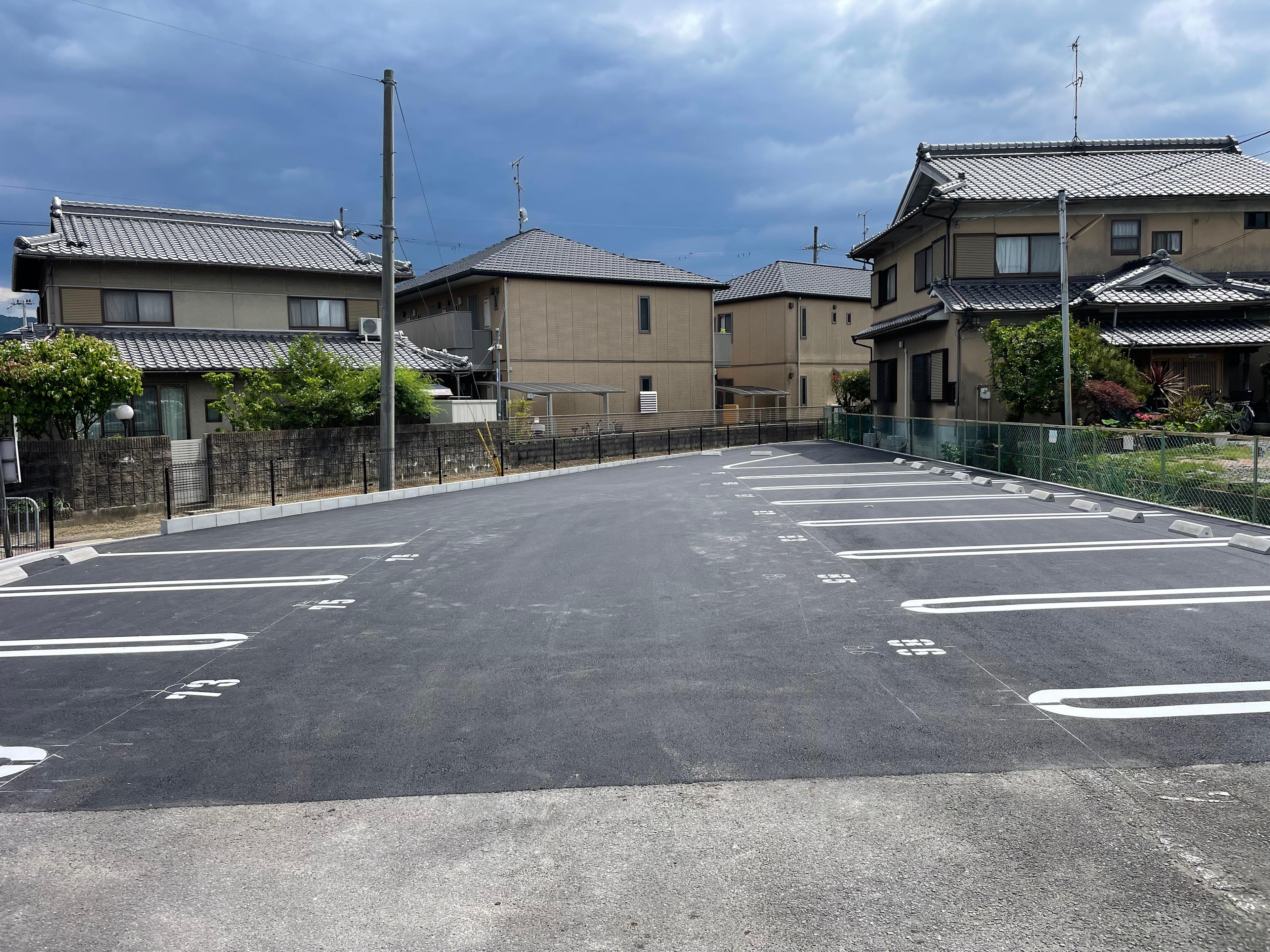 林（封シ川町）ガレージの外観・駐車場イメージ3枚目