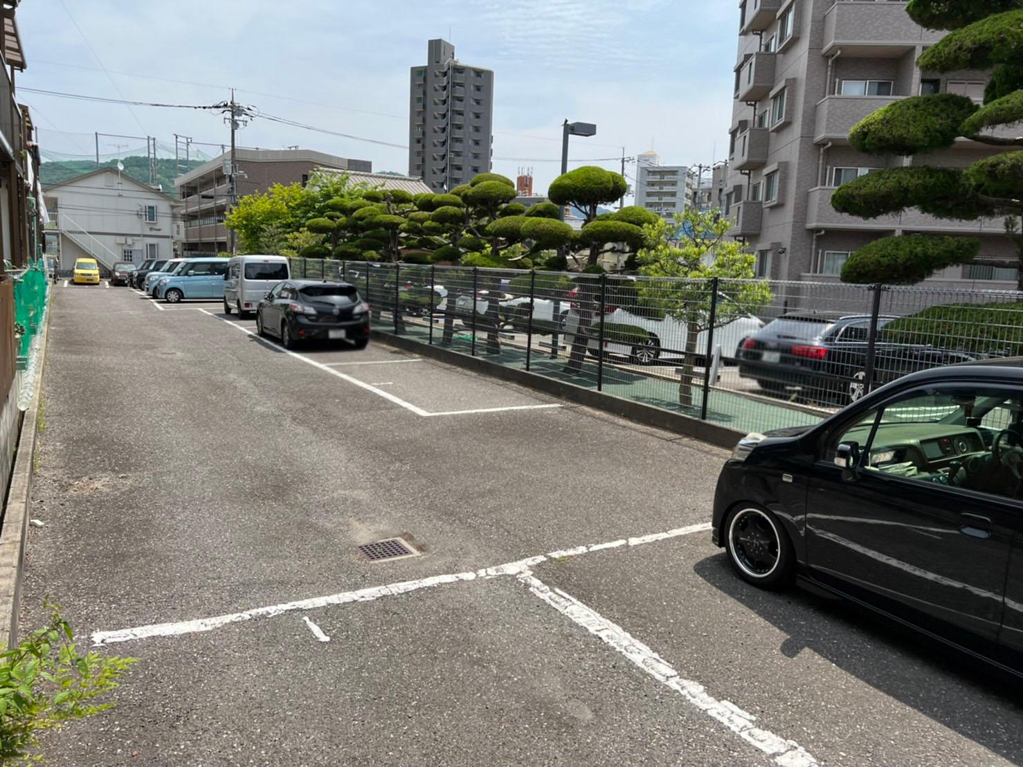 米田Ｂガレージの外観・駐車場イメージ3枚目