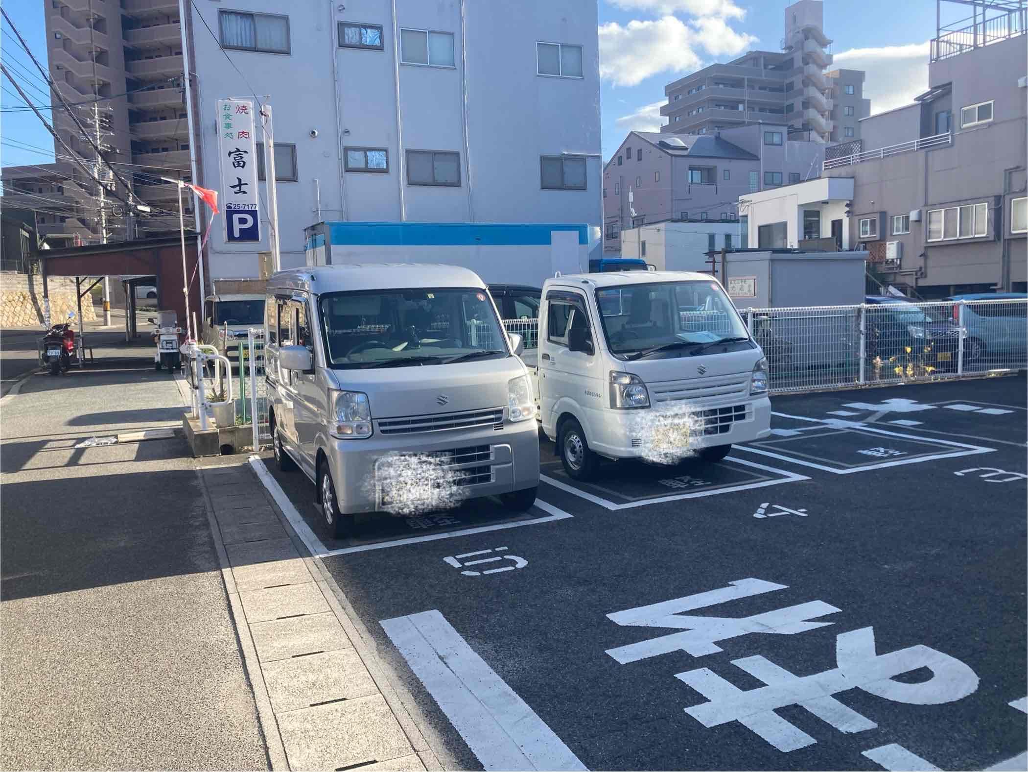 森谷ガレージの外観・駐車場イメージ2枚目