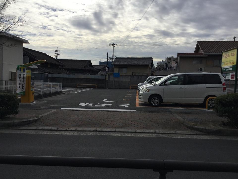 吹田西の庄町の外観・駐車場イメージ1枚目