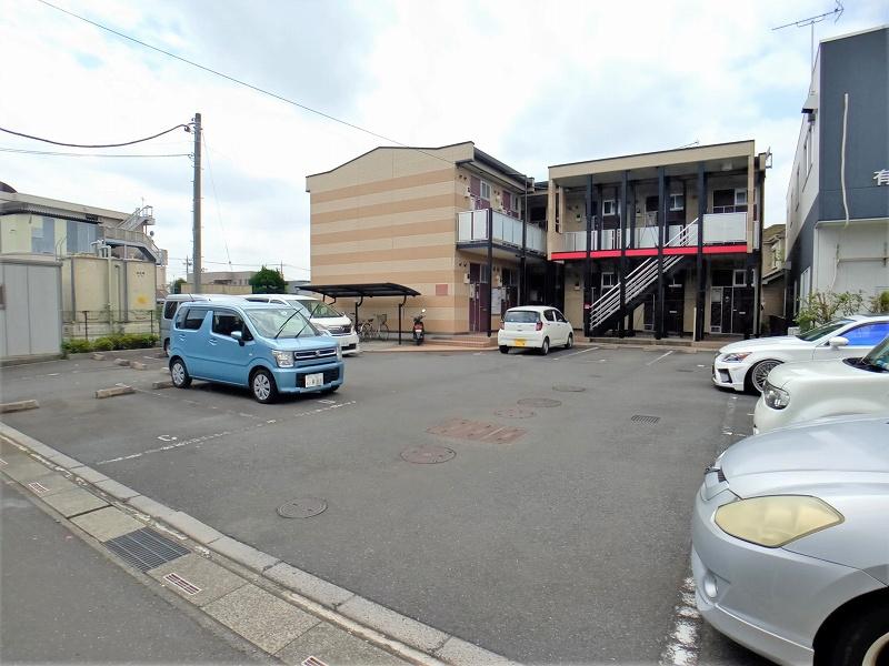 エクレール(38687)の外観・駐車場イメージ1枚目