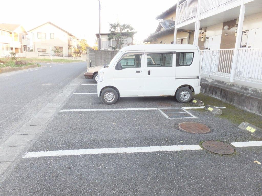 カームウエルス(23527)の外観・駐車場イメージ1枚目