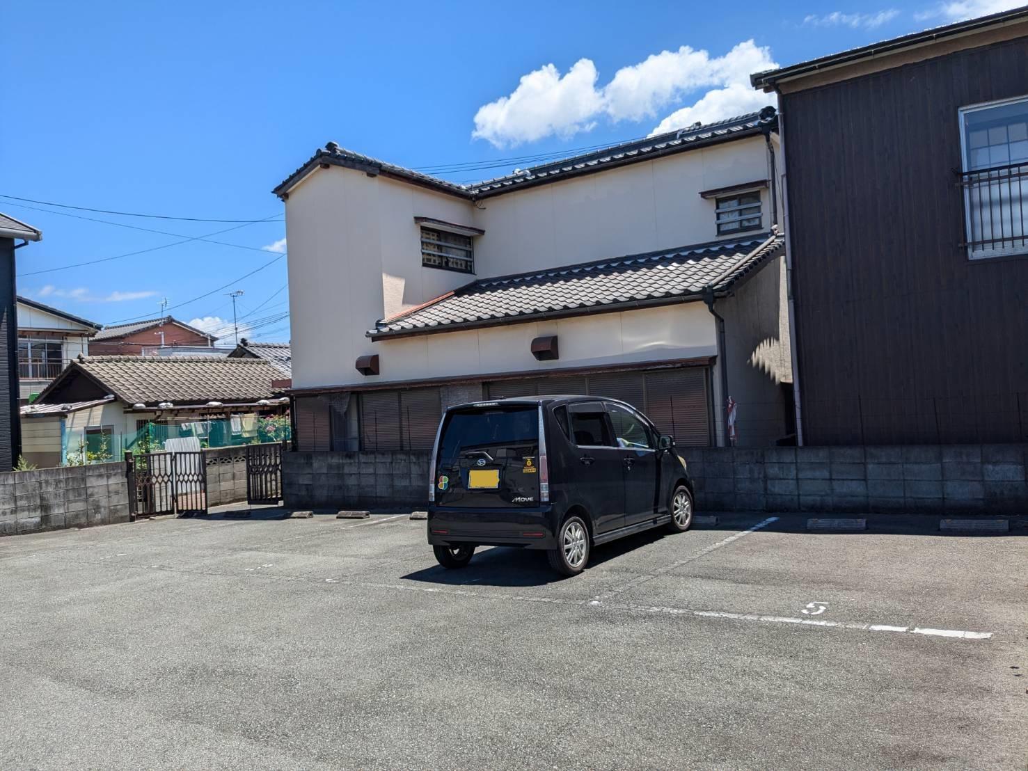 新地町駐車場の外観・駐車場イメージ2枚目