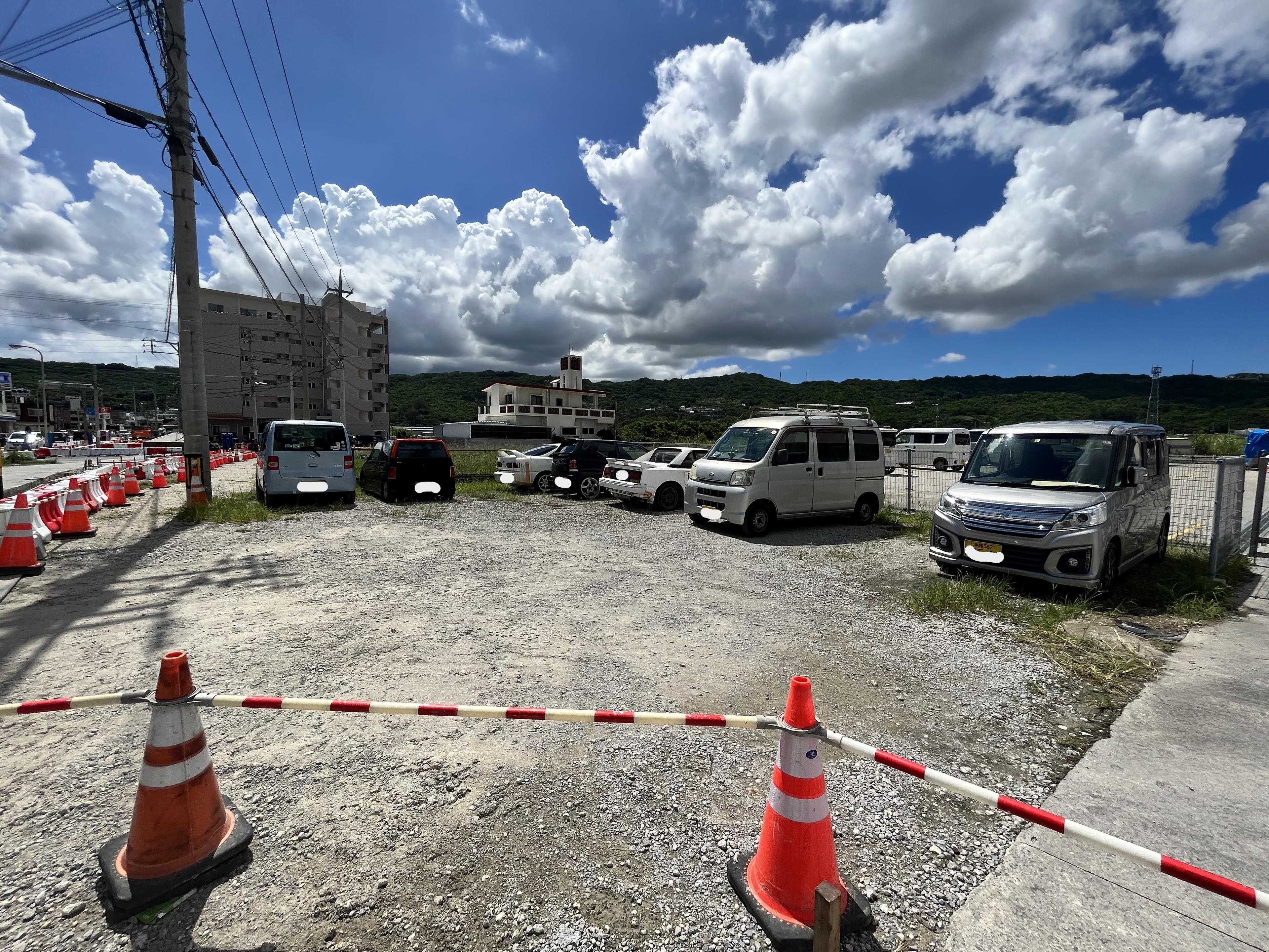 城間第一駐車場の外観・駐車場イメージ1枚目