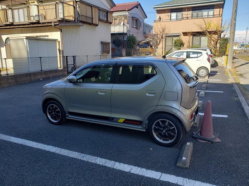 サティセフォンツ(33377)　敷地外駐車場の外観・駐車場イメージ1枚目