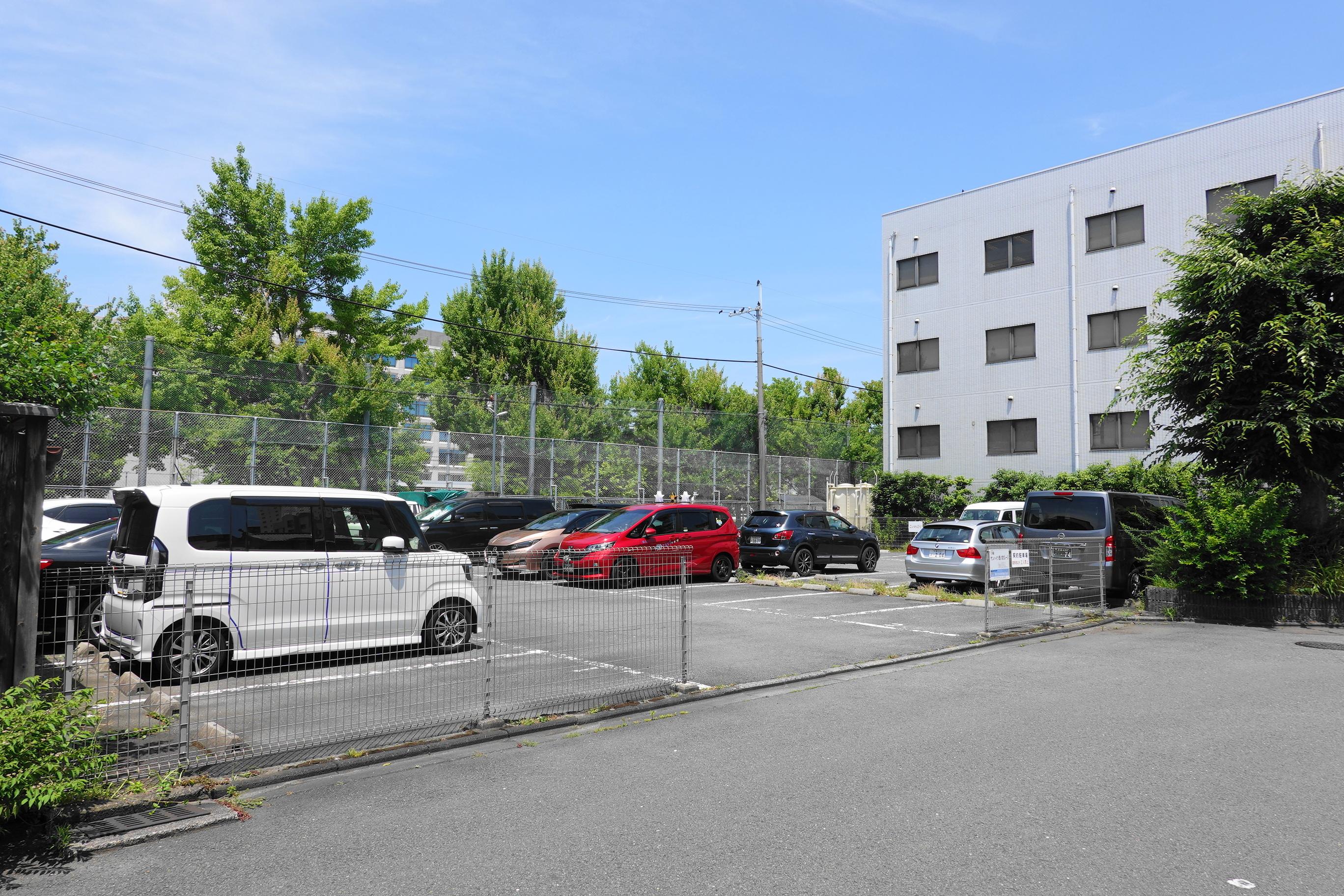 サンハイツ西ノ京の外観・駐車場イメージ3枚目