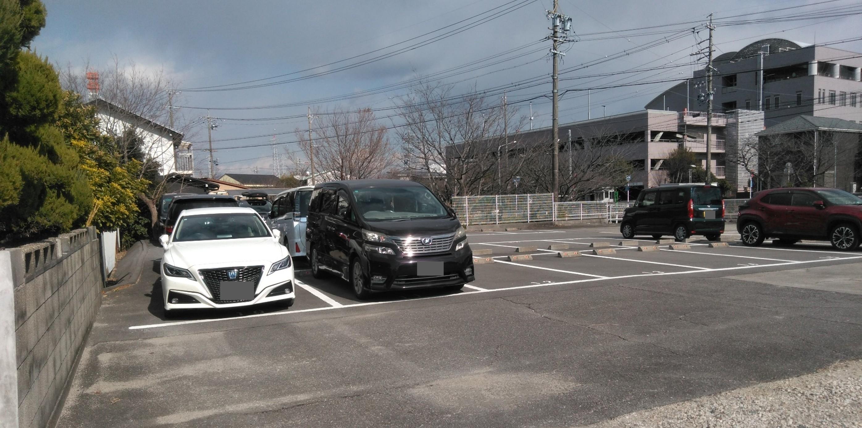 ＮＩＳＨＩＮＯＵパーキングの外観・駐車場イメージ2枚目