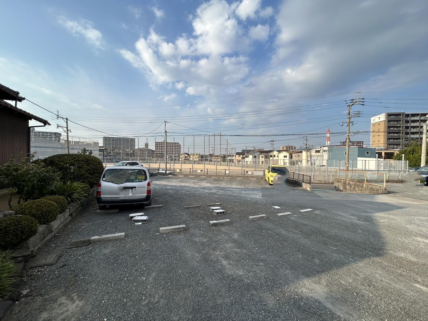 山寺田中駐車場の外観・駐車場イメージ3枚目