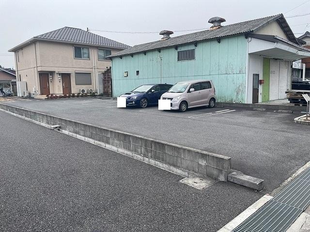 FKドゥセゾンの外観・駐車場イメージ1枚目