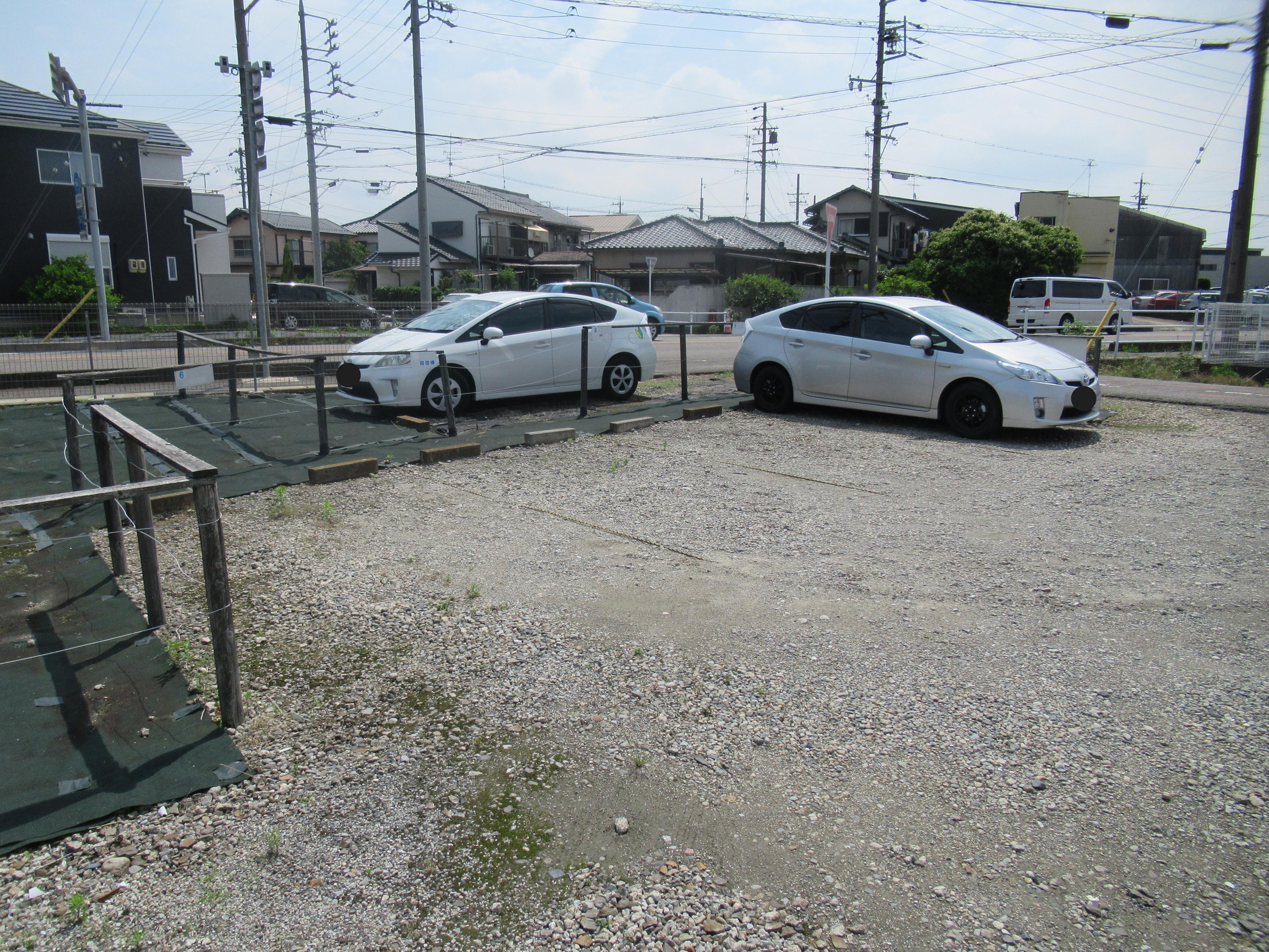 落合駐車場の外観・駐車場イメージ2枚目